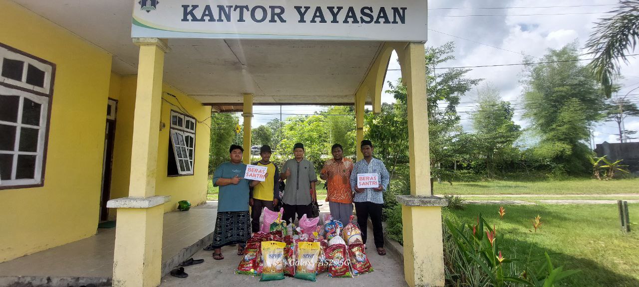 Laznas BMH Salurkan 500 Kg Beras Untuk Santri Pondok Pesantren ...