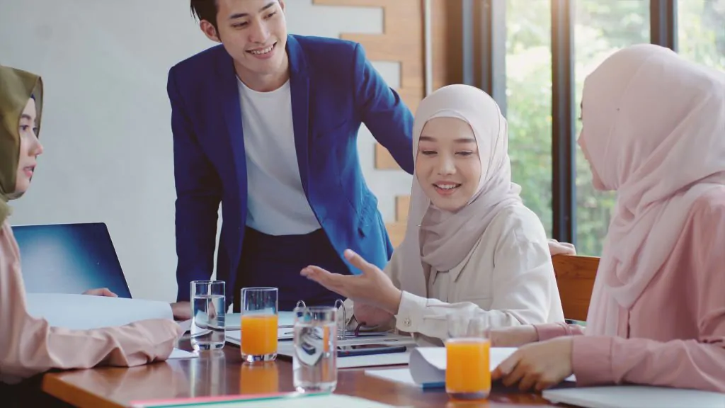 Manfaat CSR bagi Perusahaan, Pengusaha Wajib Baca Ini!
