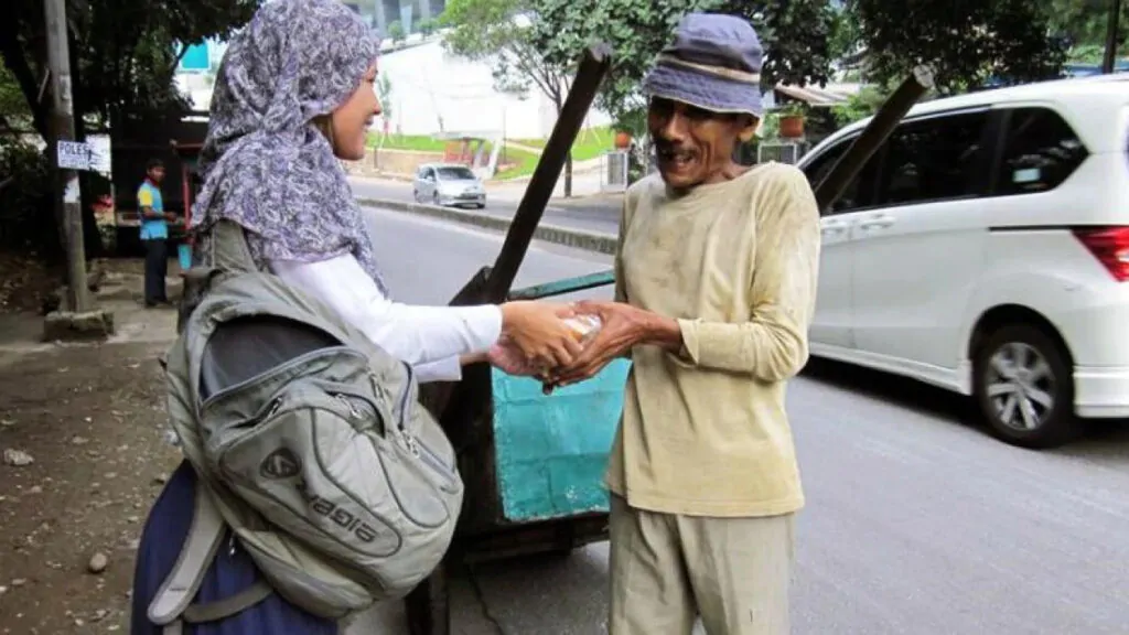 manfaat memberi. sumber: viva.co.id