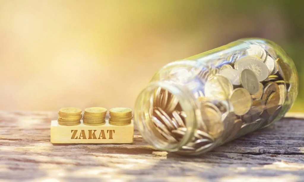 zakat mal disebut juga dengan istilah zakat harta. sumber: kapanlagi.com