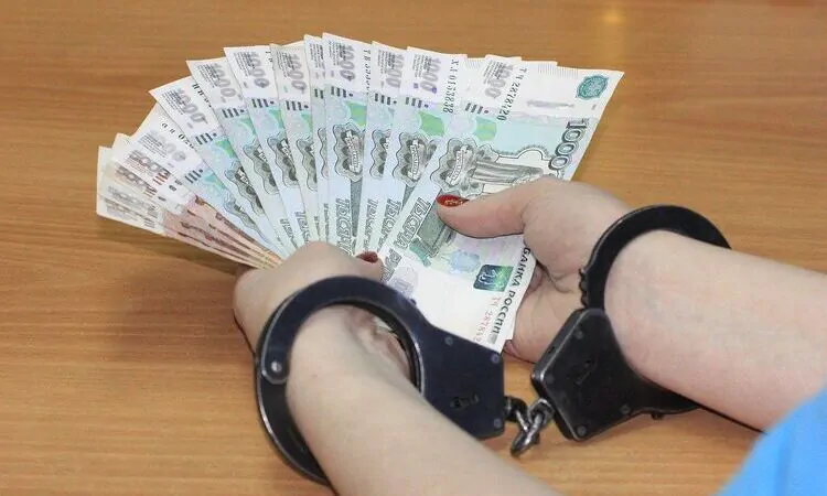 Dilarang bersedekah menggunakan uang hasil curian, Sumber: pikiran-rakyat.com